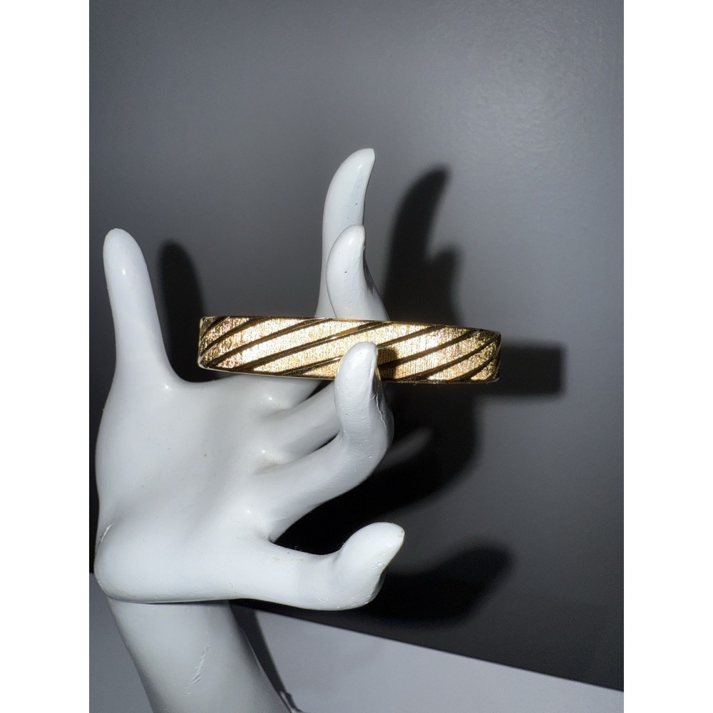 Monet Vintage Bracelet Brushed Gold‎ Textured Linked Signed 1980s 7.5"